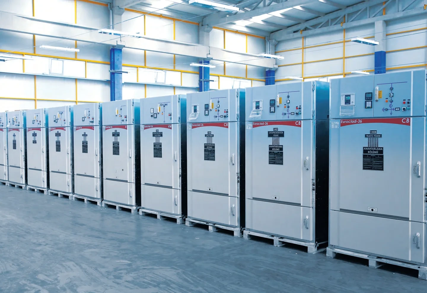 Europower EuroCLAD medium-voltage switchgear